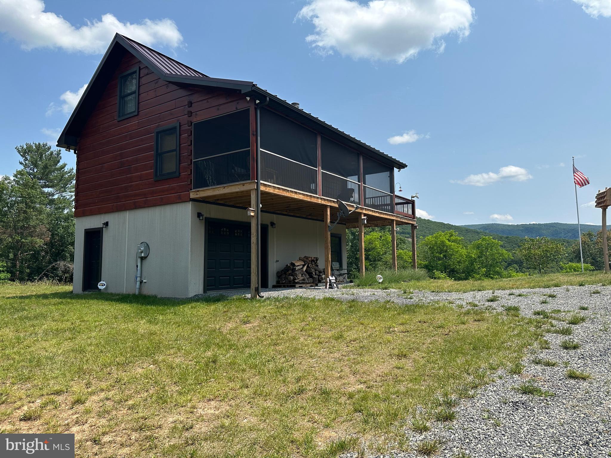 ASHTON WOODS - Residential