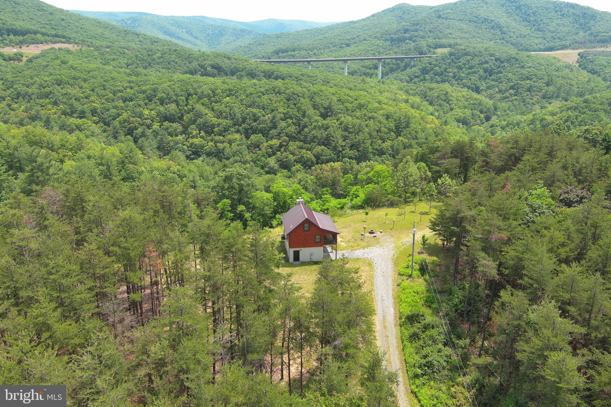 ASHTON WOODS - Residential