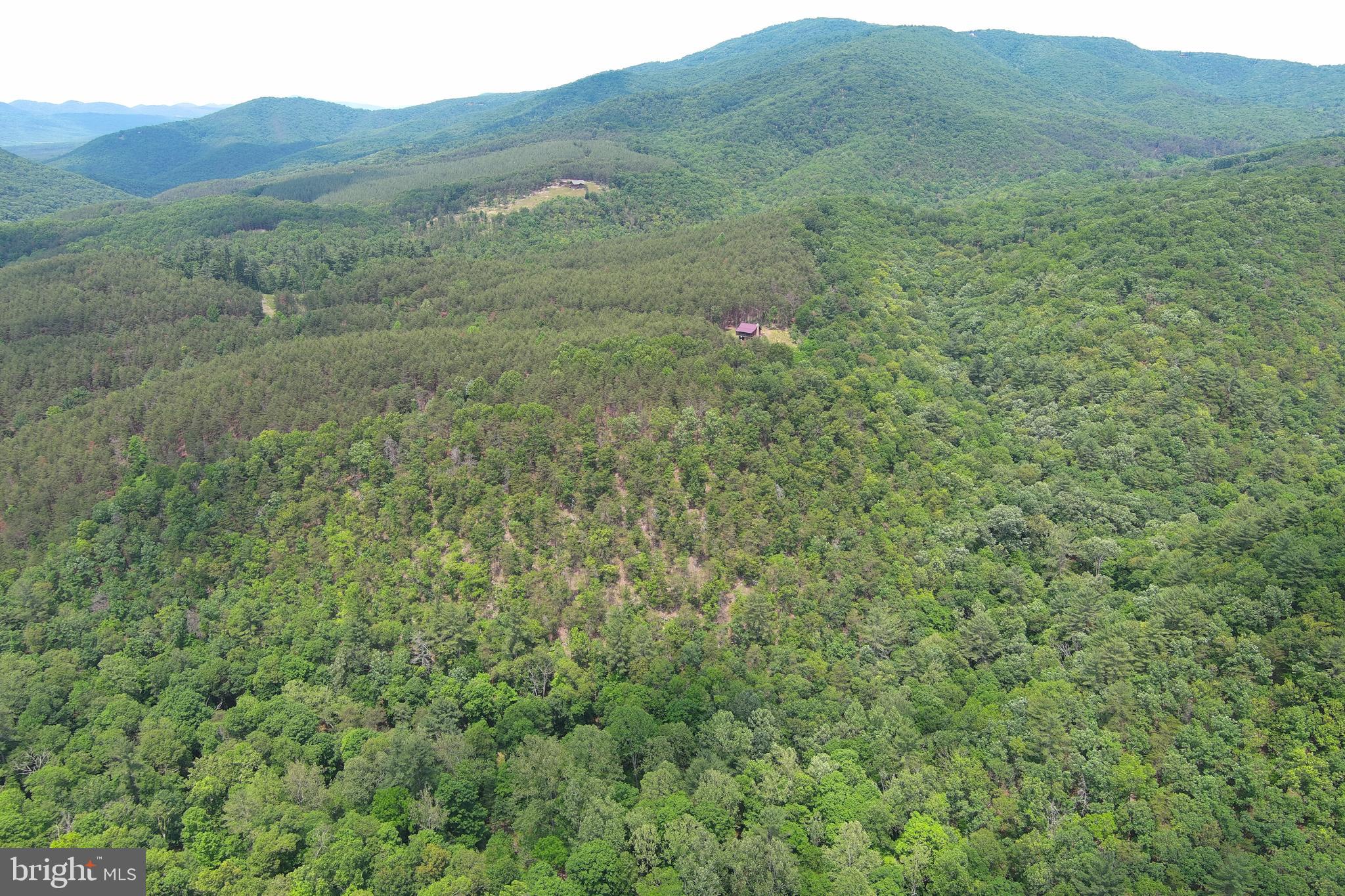 ASHTON WOODS - Residential