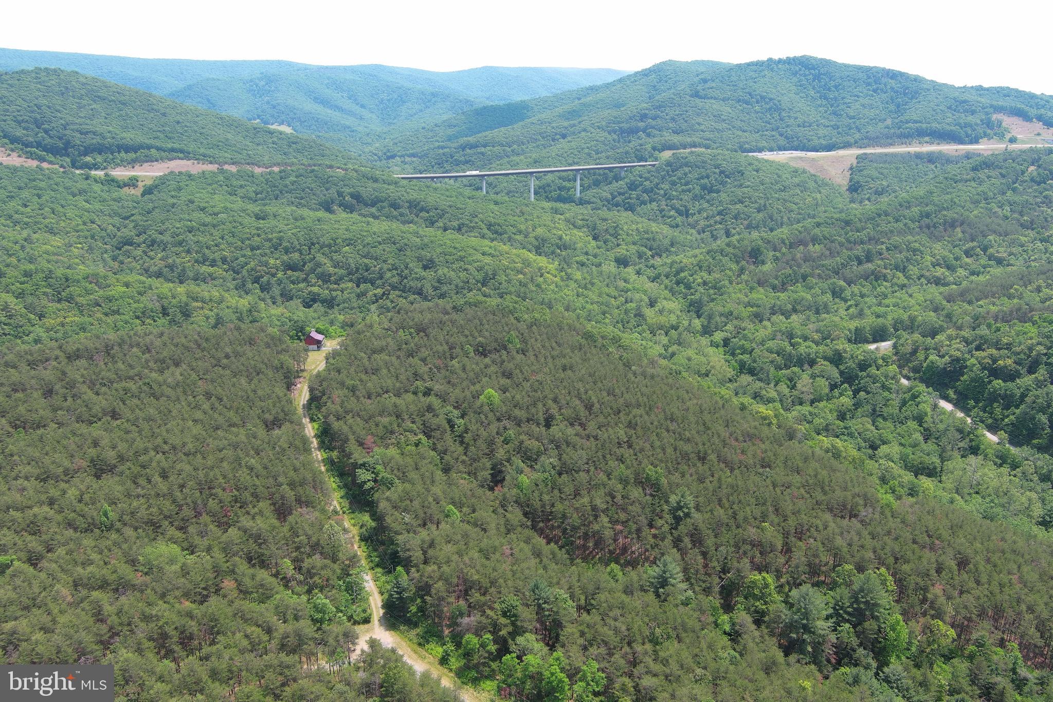 ASHTON WOODS - Residential