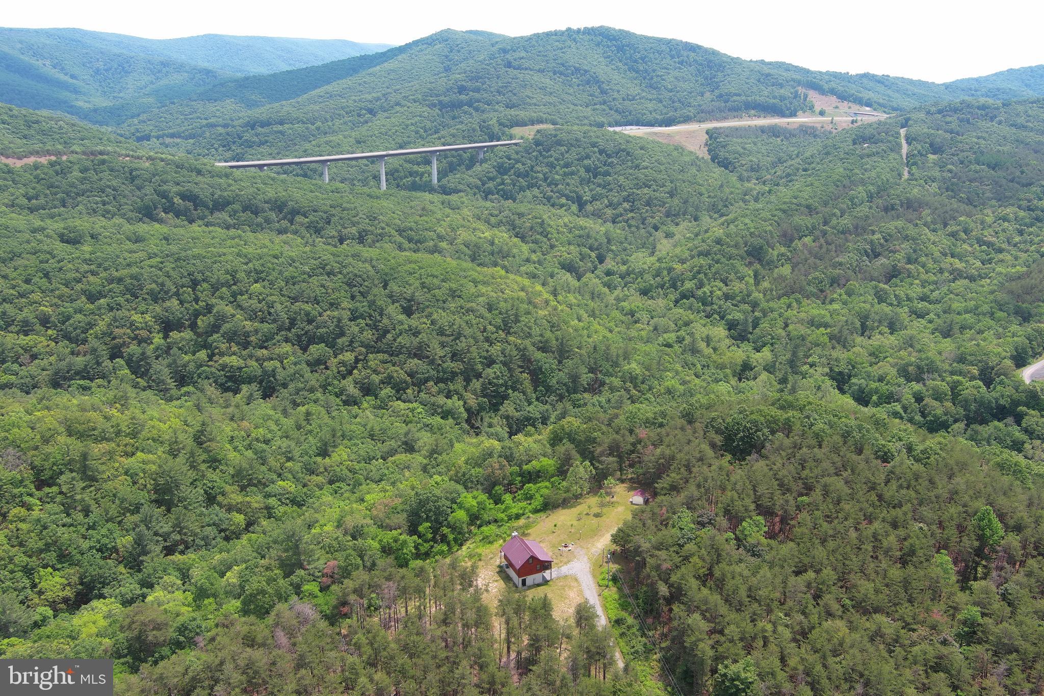 ASHTON WOODS - Residential