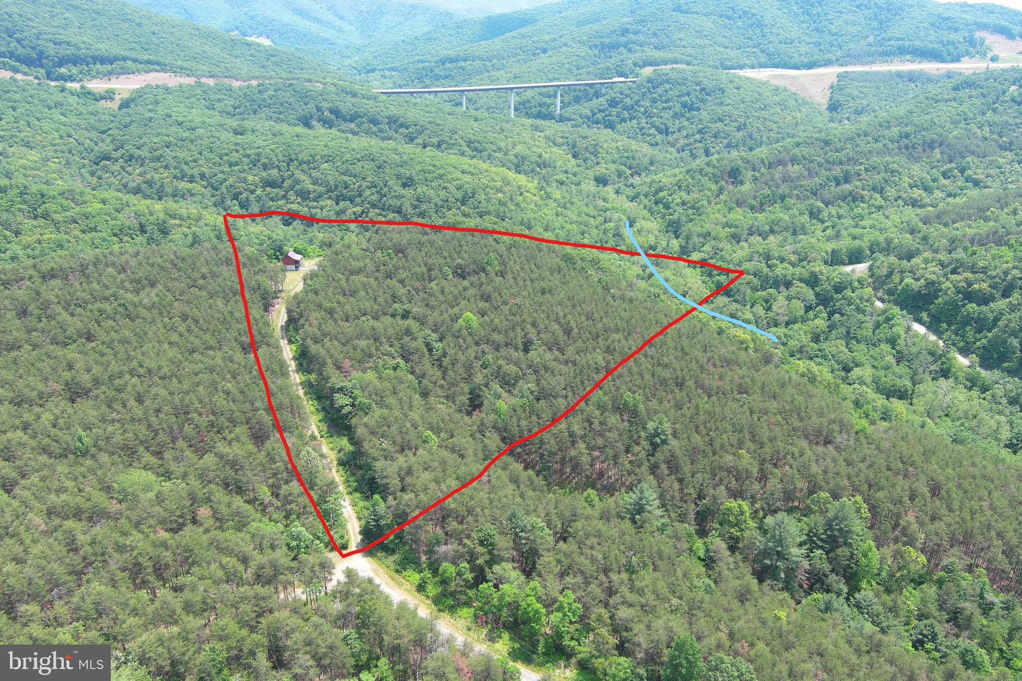 ASHTON WOODS - Residential