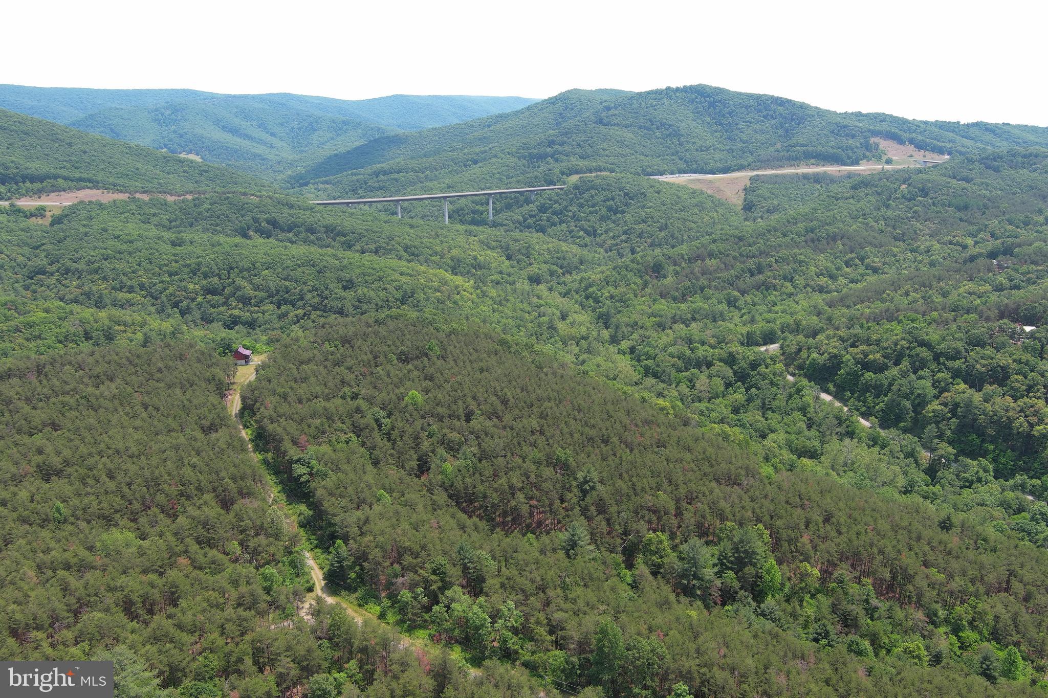 ASHTON WOODS - Residential