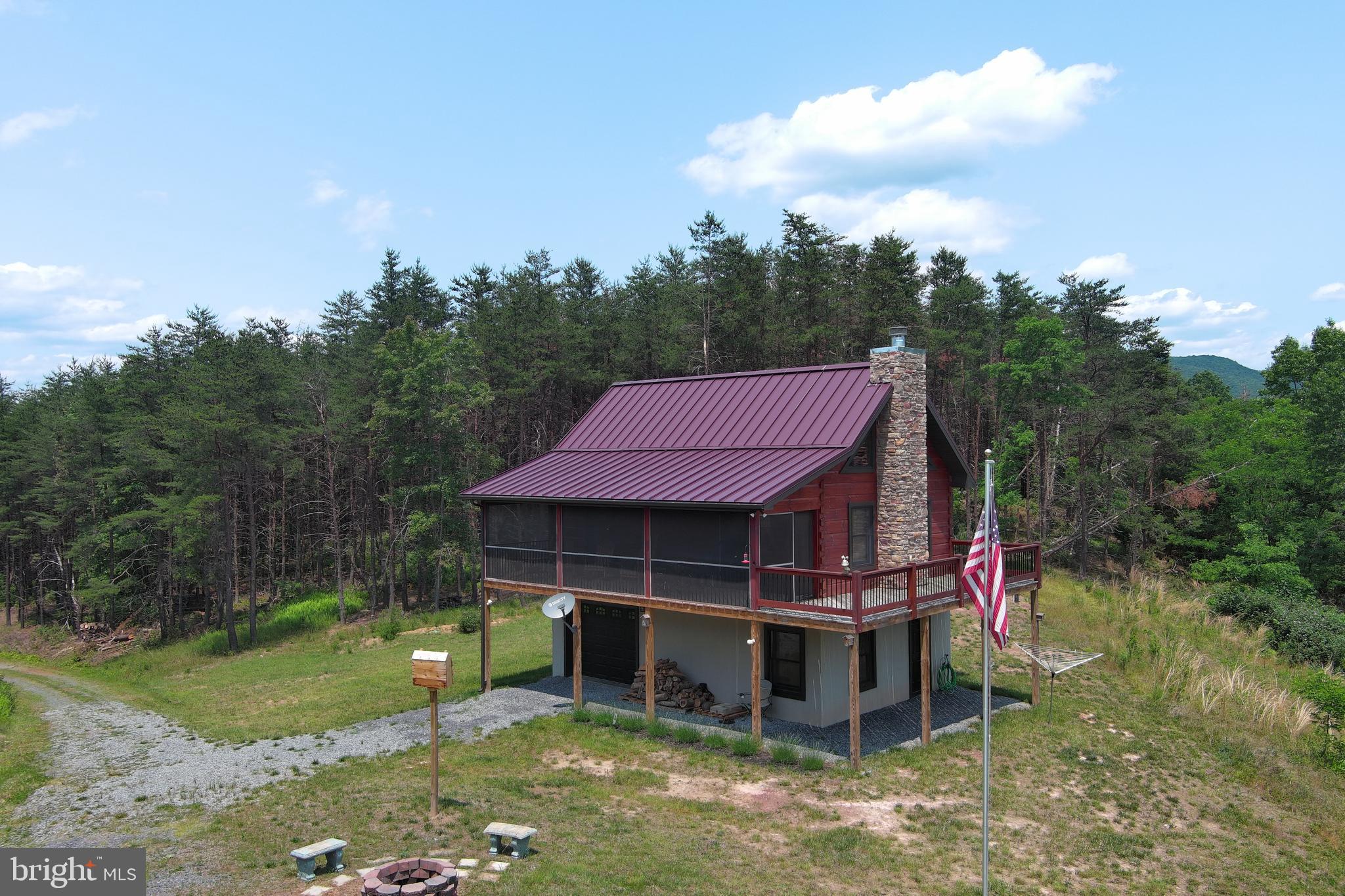 ASHTON WOODS - Residential