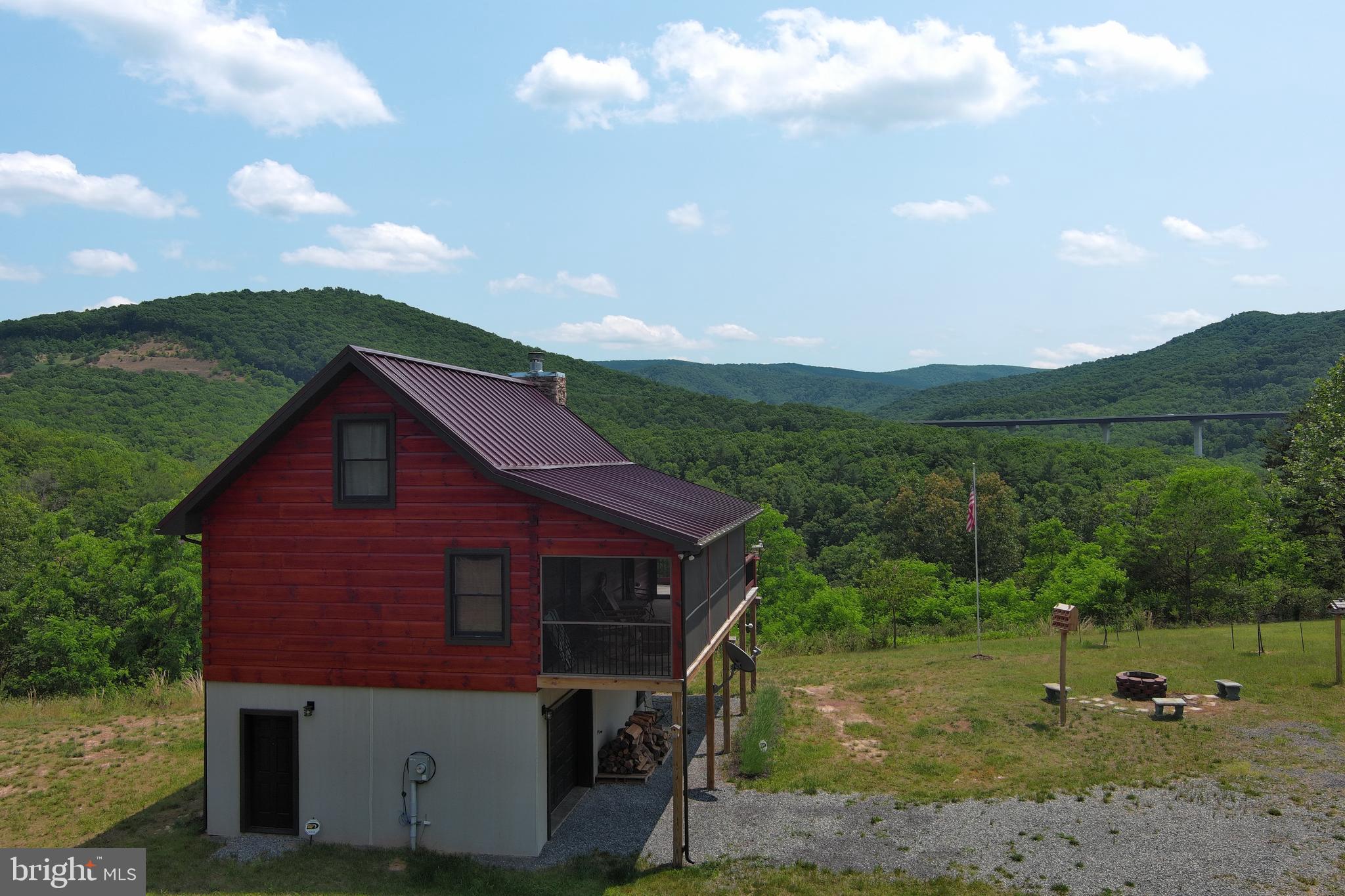 ASHTON WOODS - Residential