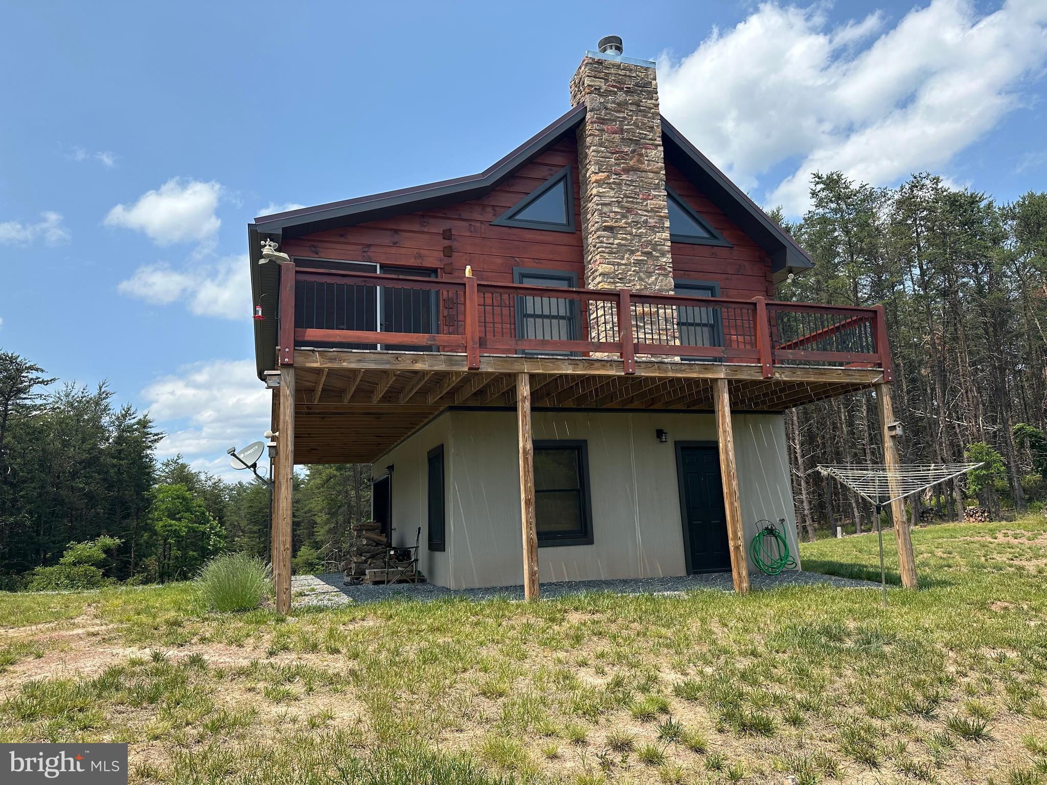 ASHTON WOODS - Residential