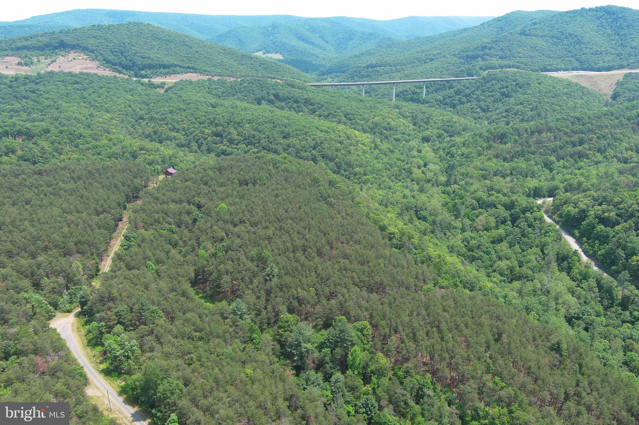 ASHTON WOODS - Residential