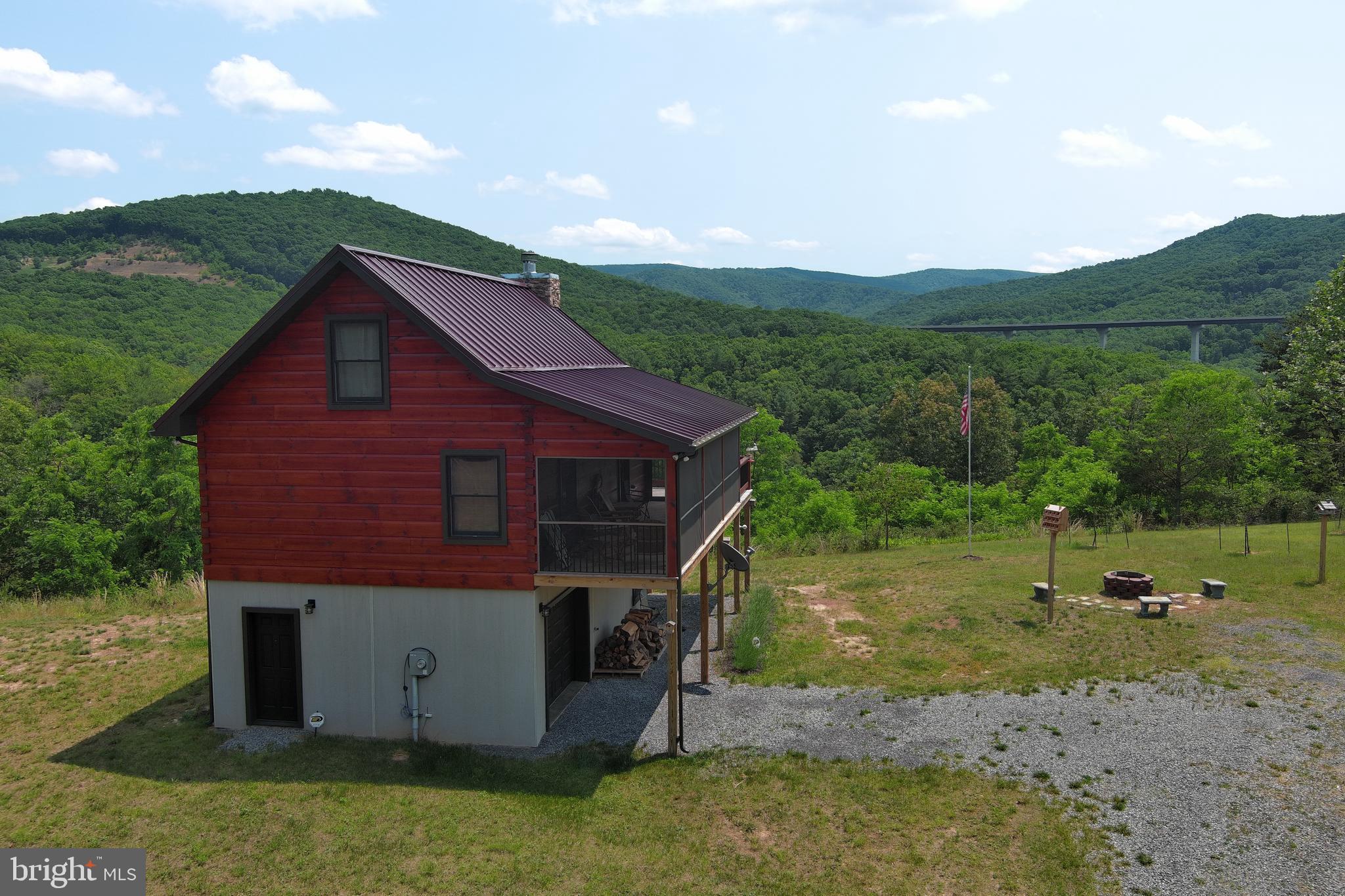 ASHTON WOODS - Residential