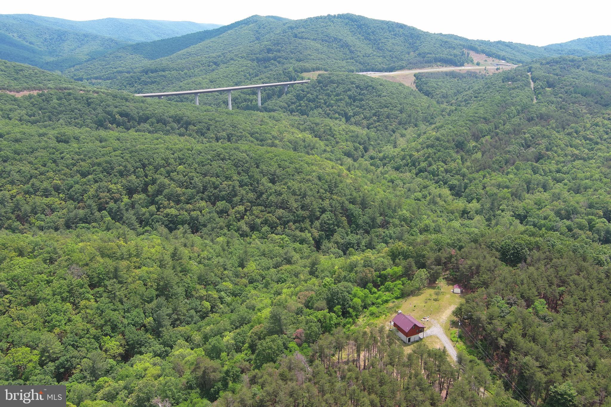 ASHTON WOODS - Residential