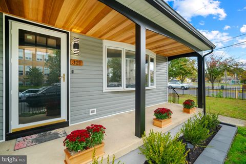 321 EDGEWOOD AVENUE AUDUBON NJ 08106