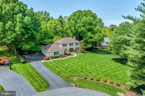 10904 Berryland Court, Oakton, VA MLS: VAFX2321574
