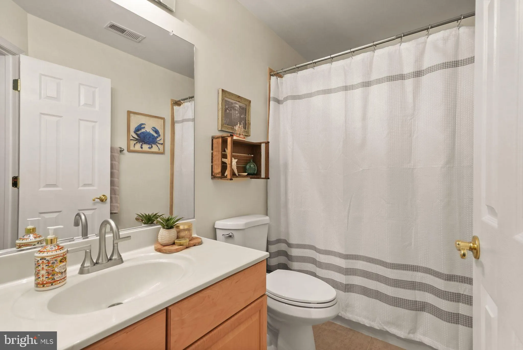 Leesburg, Virginia 20176, United States, 3 Bedrooms Bedrooms, ,4 BathroomsBathrooms,Residential,Coming Soon,177041