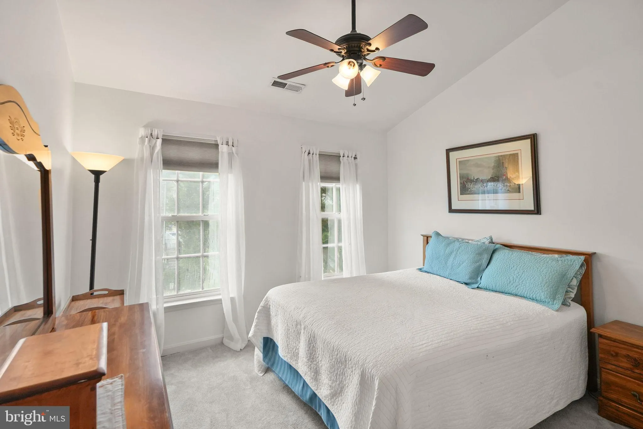 Leesburg, Virginia 20176, United States, 3 Bedrooms Bedrooms, ,4 BathroomsBathrooms,Residential,Coming Soon,177041