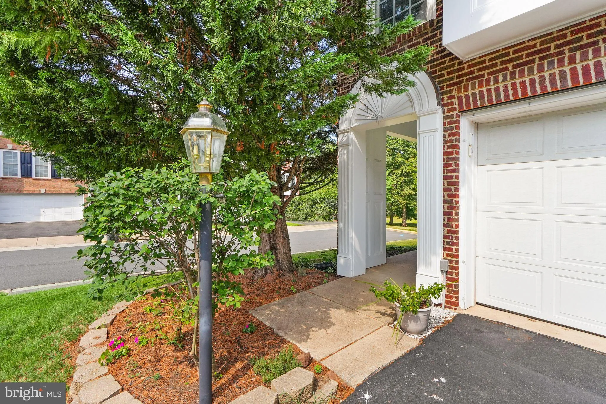 Leesburg, Virginia 20176, United States, 3 Bedrooms Bedrooms, ,4 BathroomsBathrooms,Residential,Coming Soon,177041