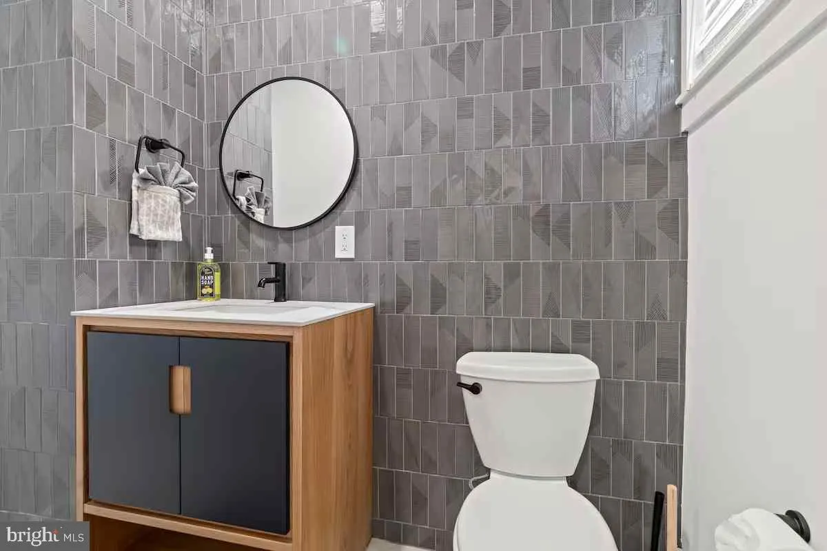Additional image 89 of 1821 Christian Street, Philadelphia, PA 19146