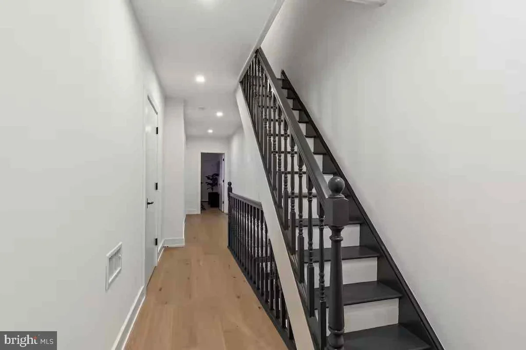 Additional image 9 of 1821 Christian Street, Philadelphia, PA 19146