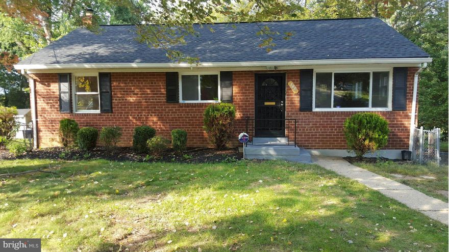 Come View **OPEN HOUSE** this Saturday, November 6th between 1-4pm ***MOVE IN READY*** 4BDRM Rambler w/ Basement (BRAND NEW Roof) FULLY RENOVATED BATHROOMS, HARDWOOD FLOORS, BRAND NEW Kitchen APPLIANCES & NEW Carpet, FRESHLY PAINTED thru-out, SPACIOUS Backyard with DECK, 2 Car Driveway ***HOME WARRANTY PROVIDED*** FHA WELCOME!!!  Great Starter Home