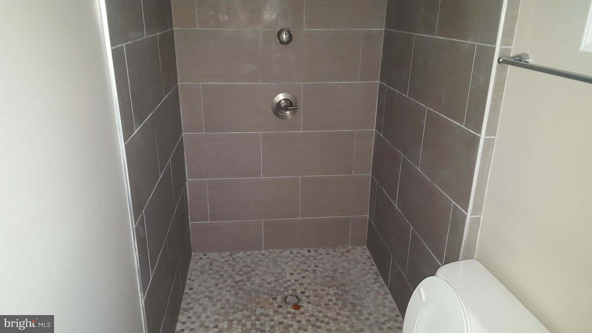 HIGHVIEW - Residential