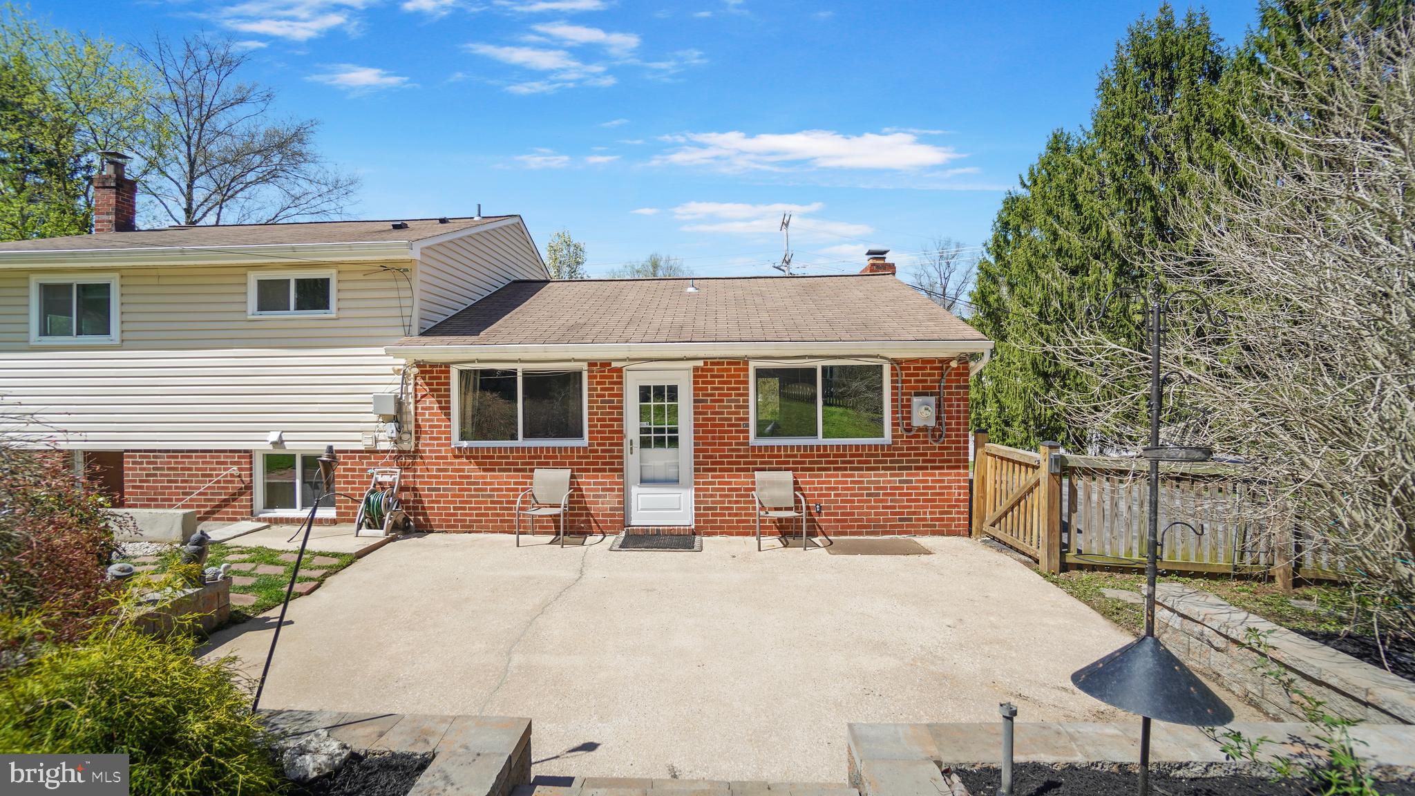 NORMANDY HEIGHTS - Residential Lease