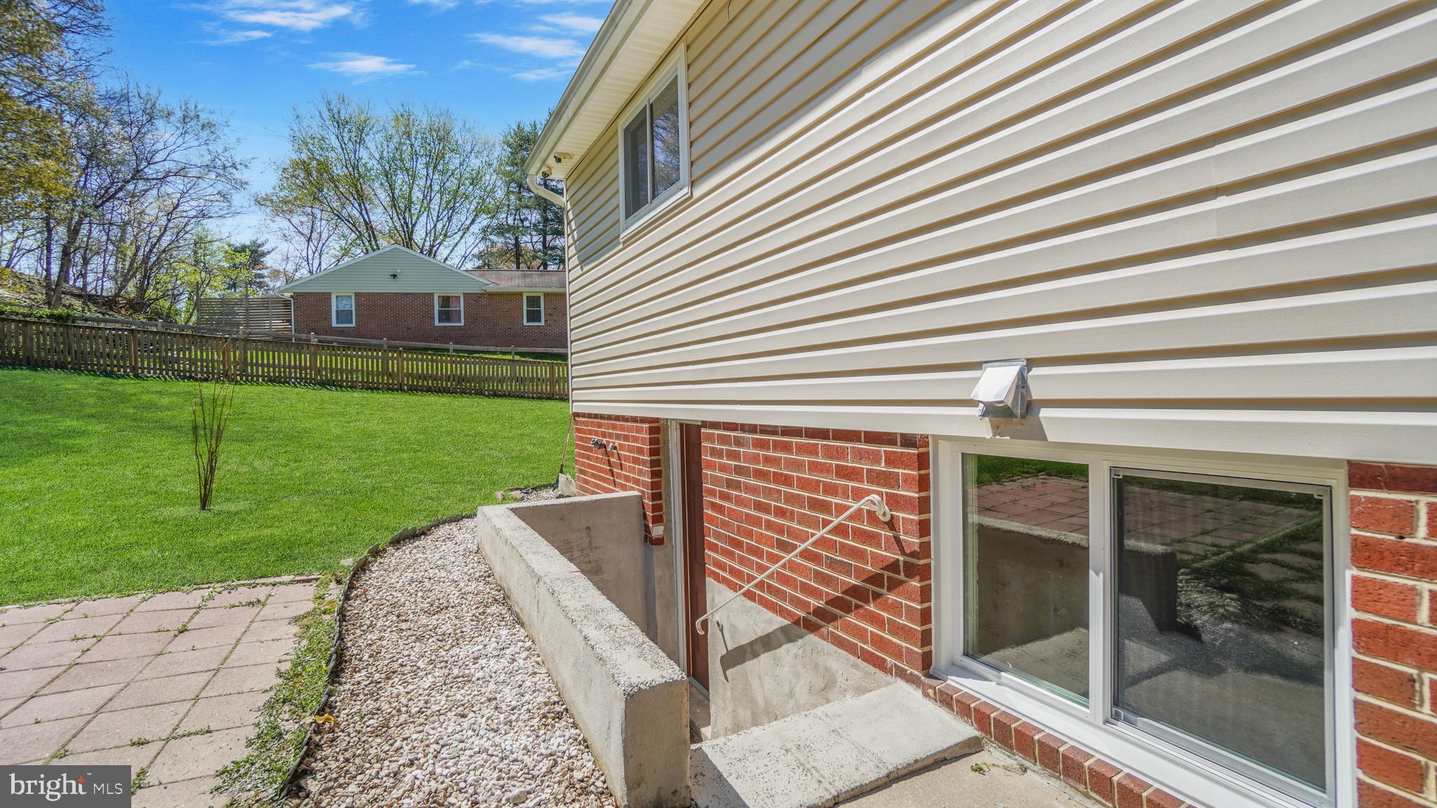 NORMANDY HEIGHTS - Residential Lease