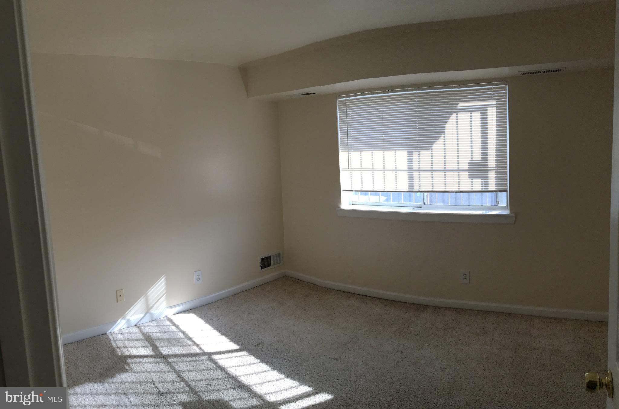 MARKHAM VIEW CONDOMINIUMS - Residential