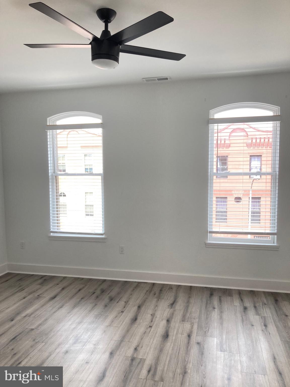 TEMPLE UNIVERSITY - Residential Lease