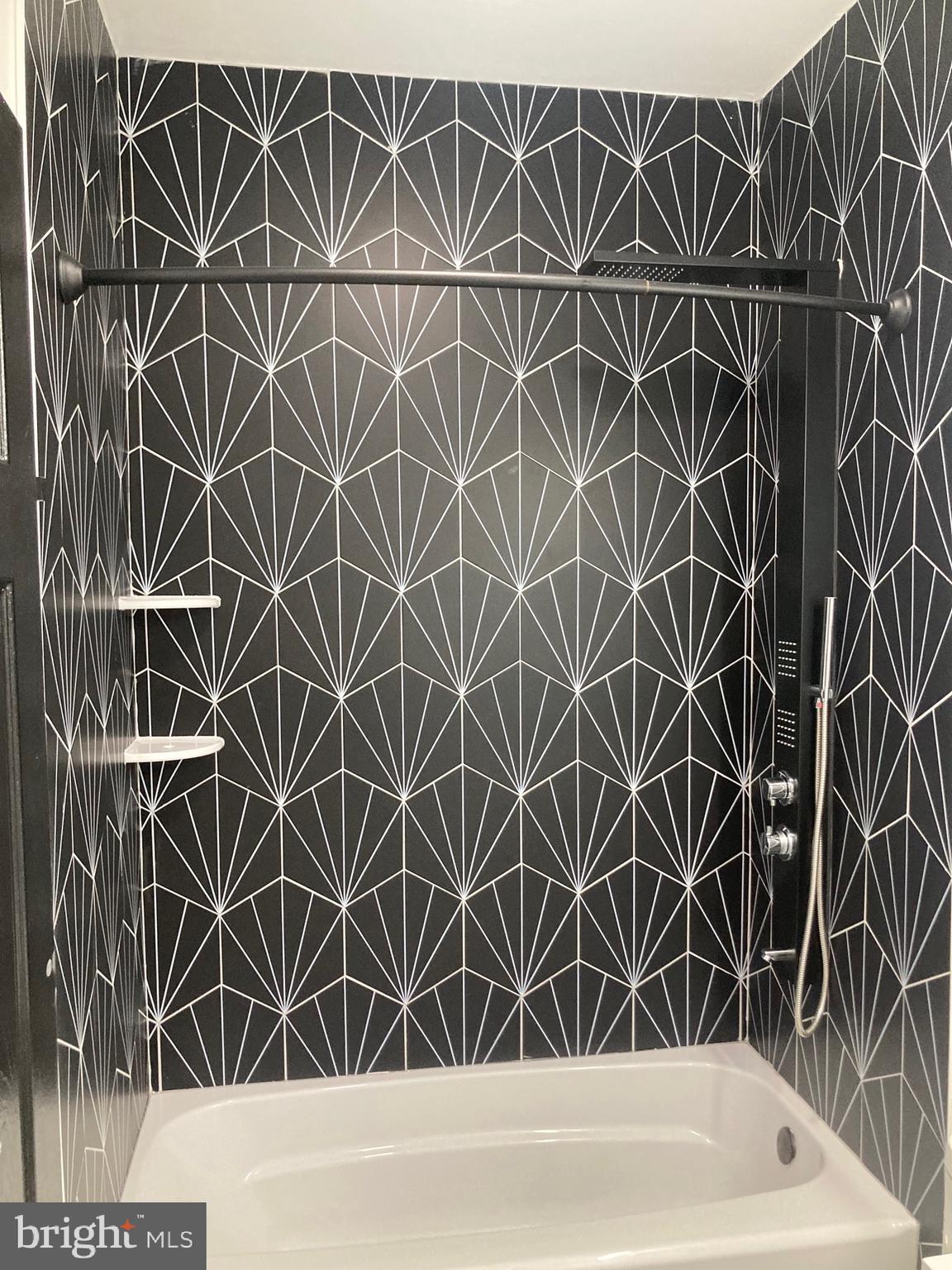 TEMPLE UNIVERSITY - Residential Lease