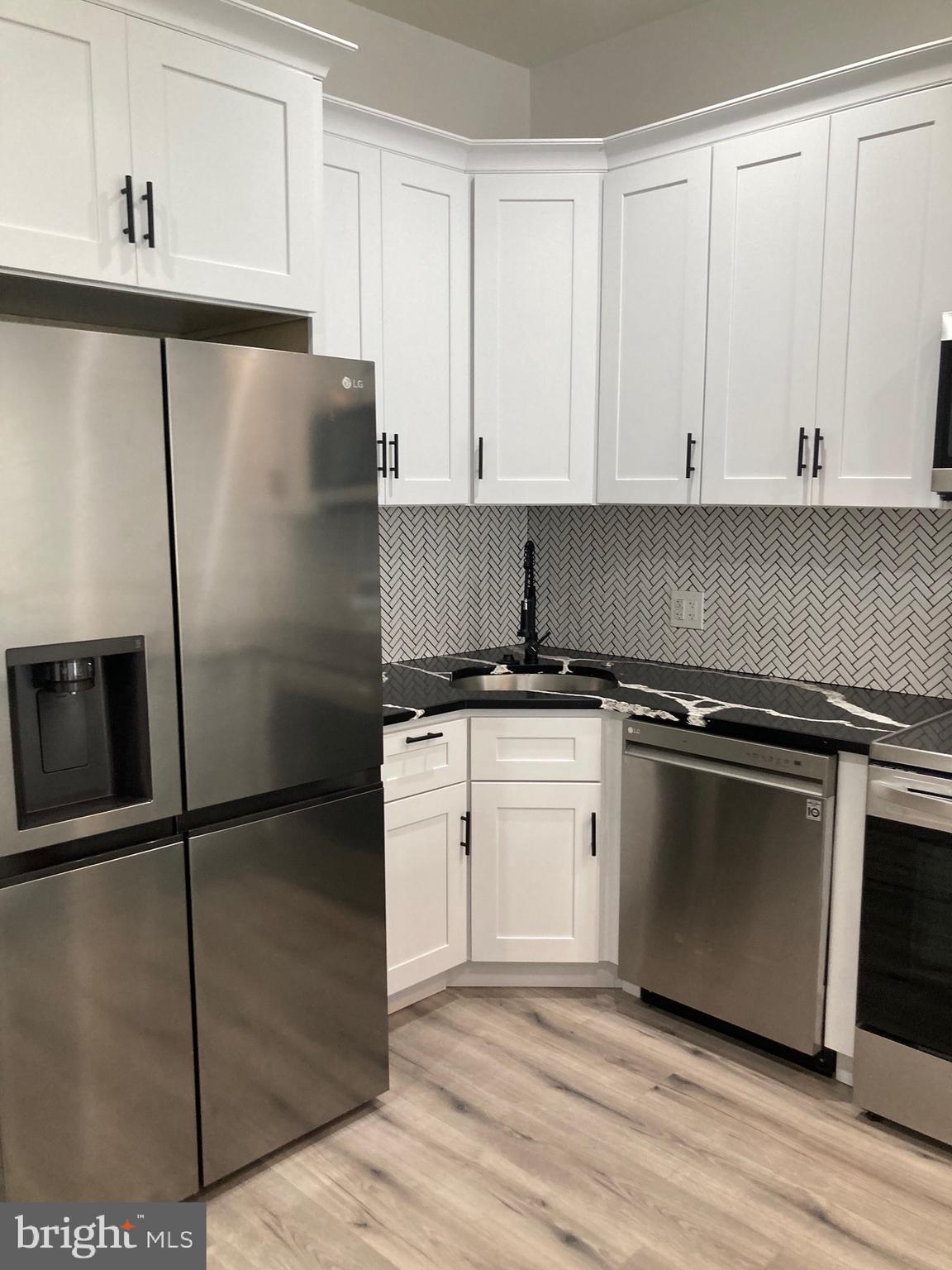 TEMPLE UNIVERSITY - Residential Lease