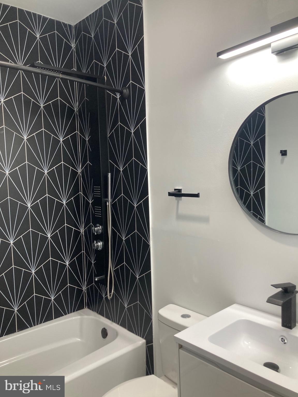 TEMPLE UNIVERSITY - Residential Lease