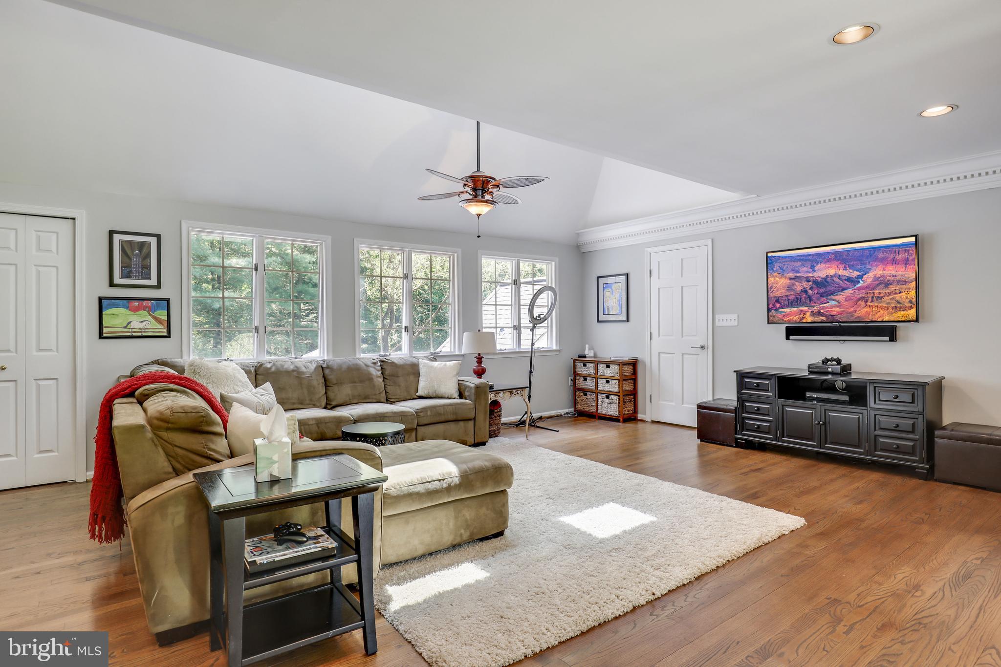 ANTON NORTH - Residential