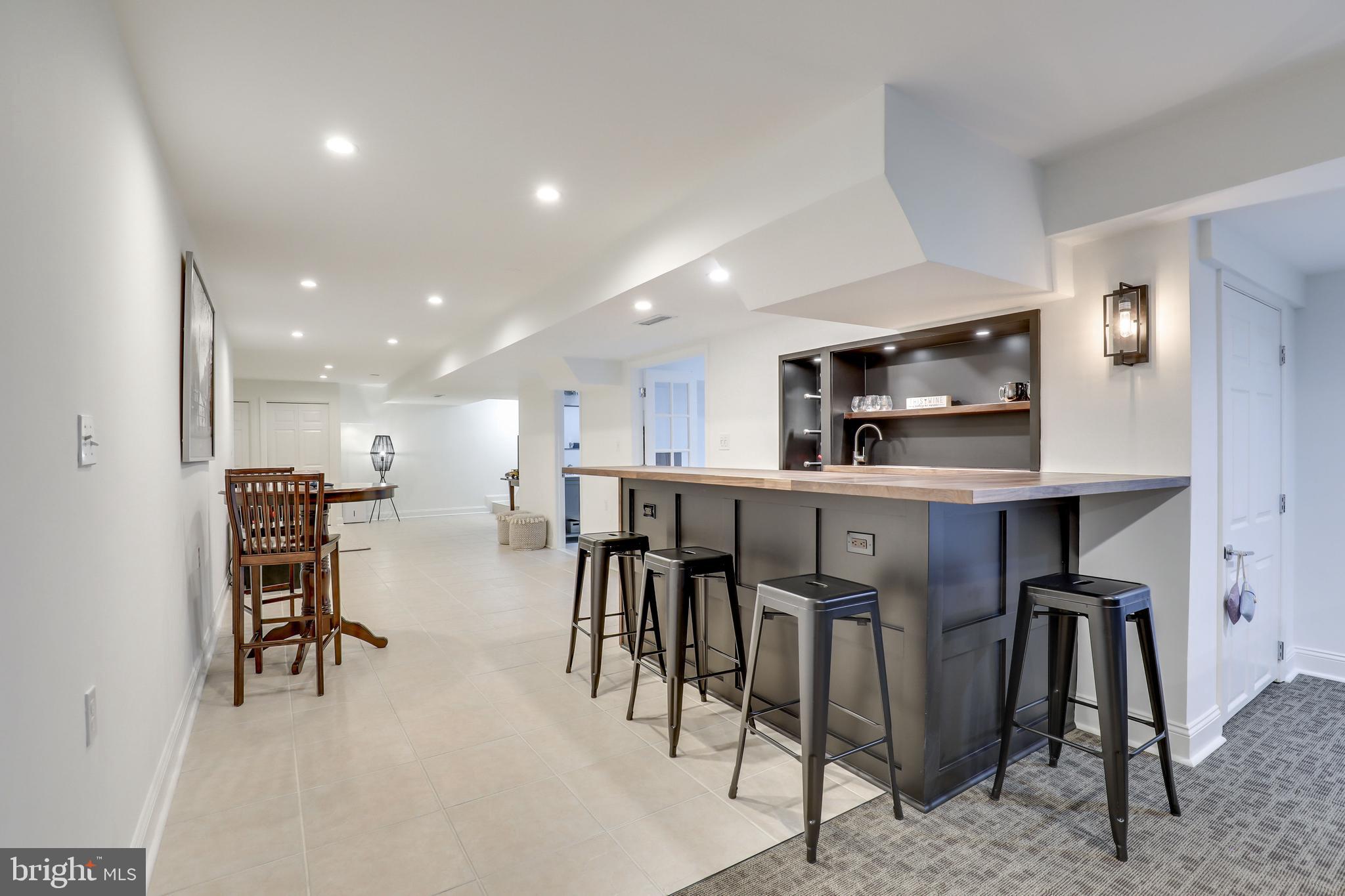 ANTON NORTH - Residential