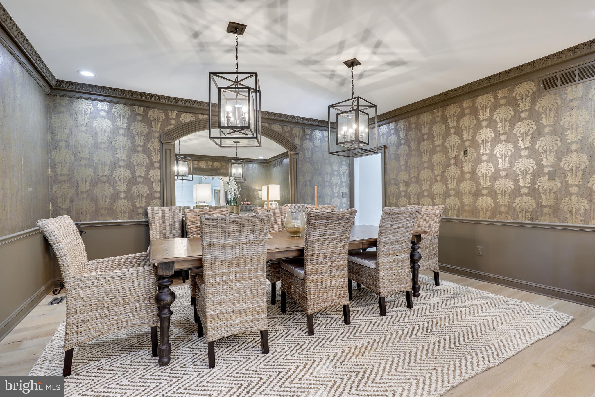 ANTON NORTH - Residential