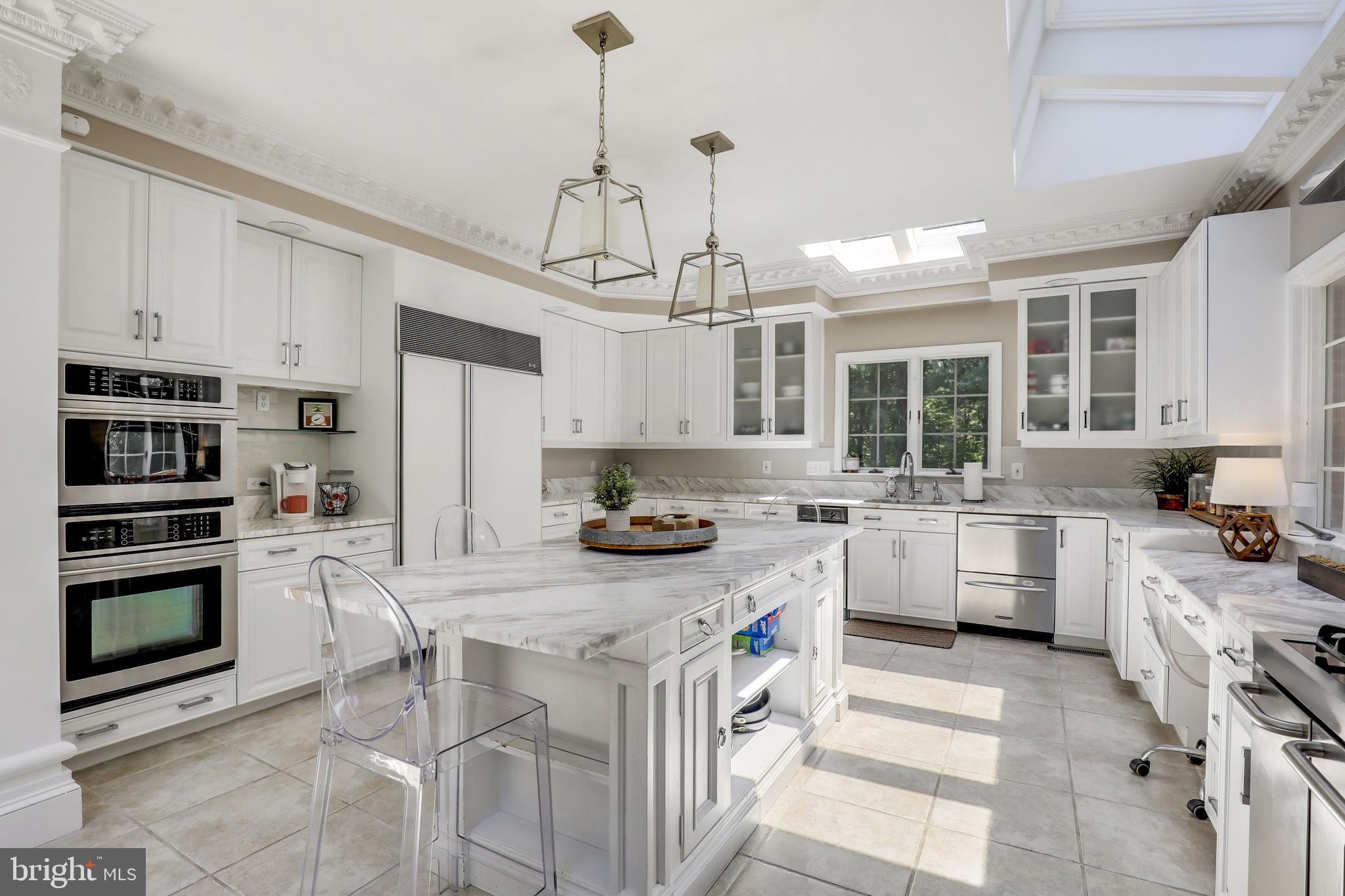 ANTON NORTH - Residential