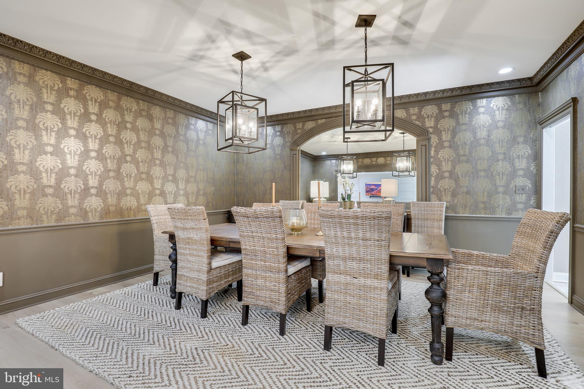 ANTON NORTH - Residential