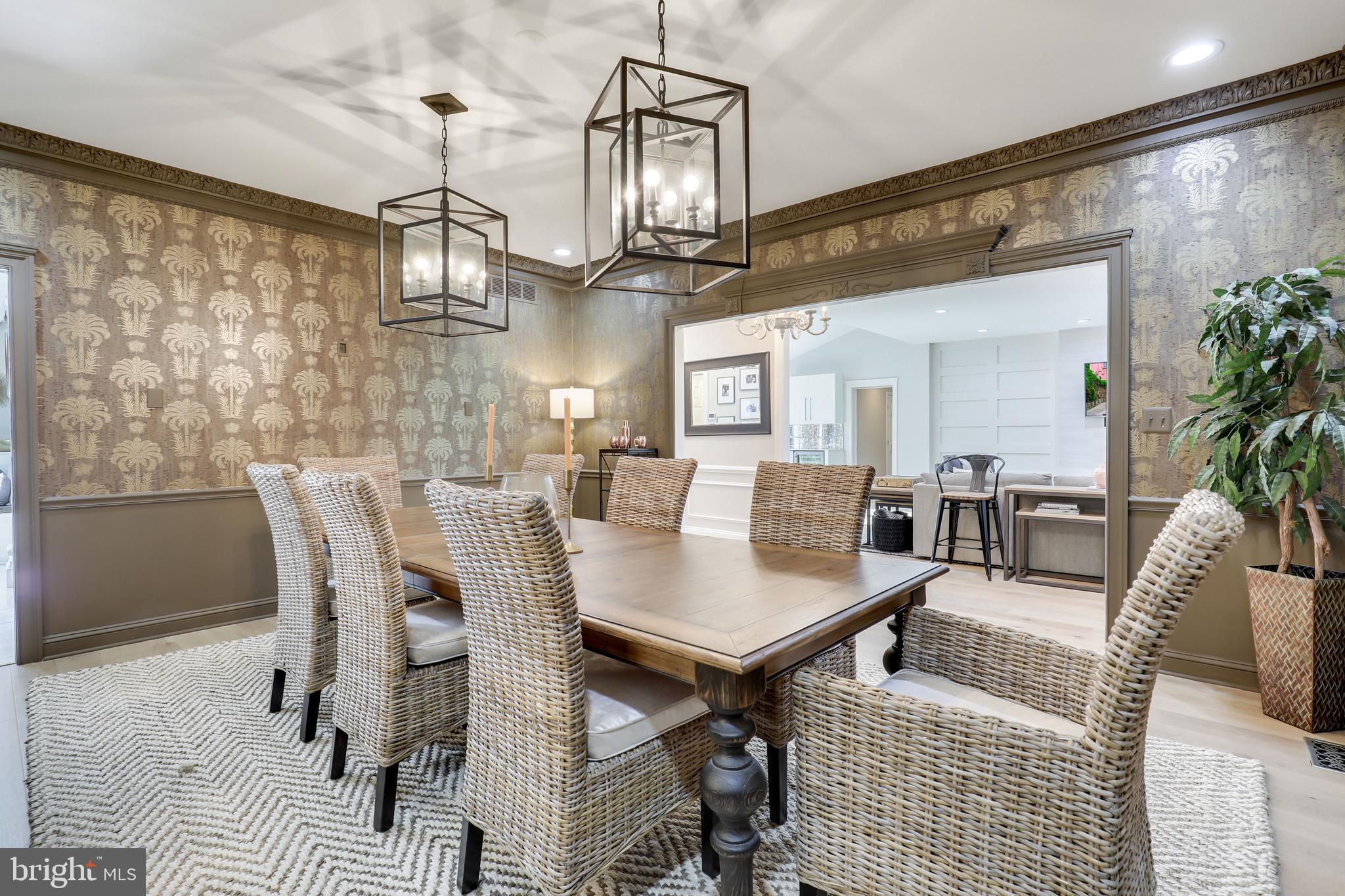 ANTON NORTH - Residential