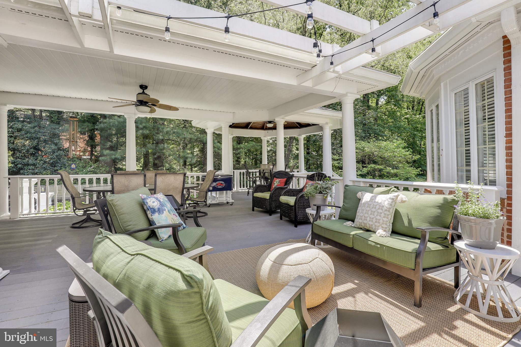 ANTON NORTH - Residential