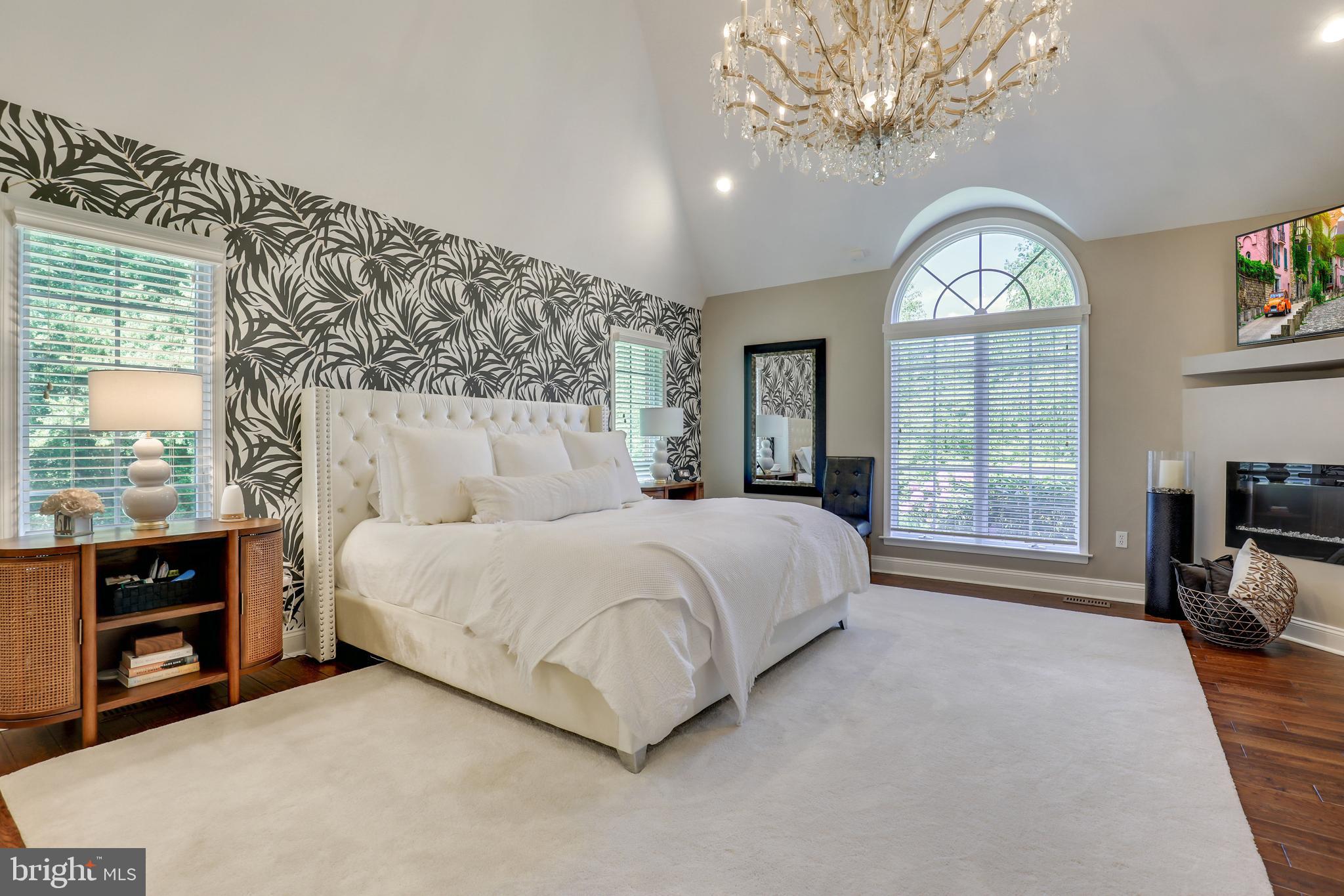 ANTON NORTH - Residential