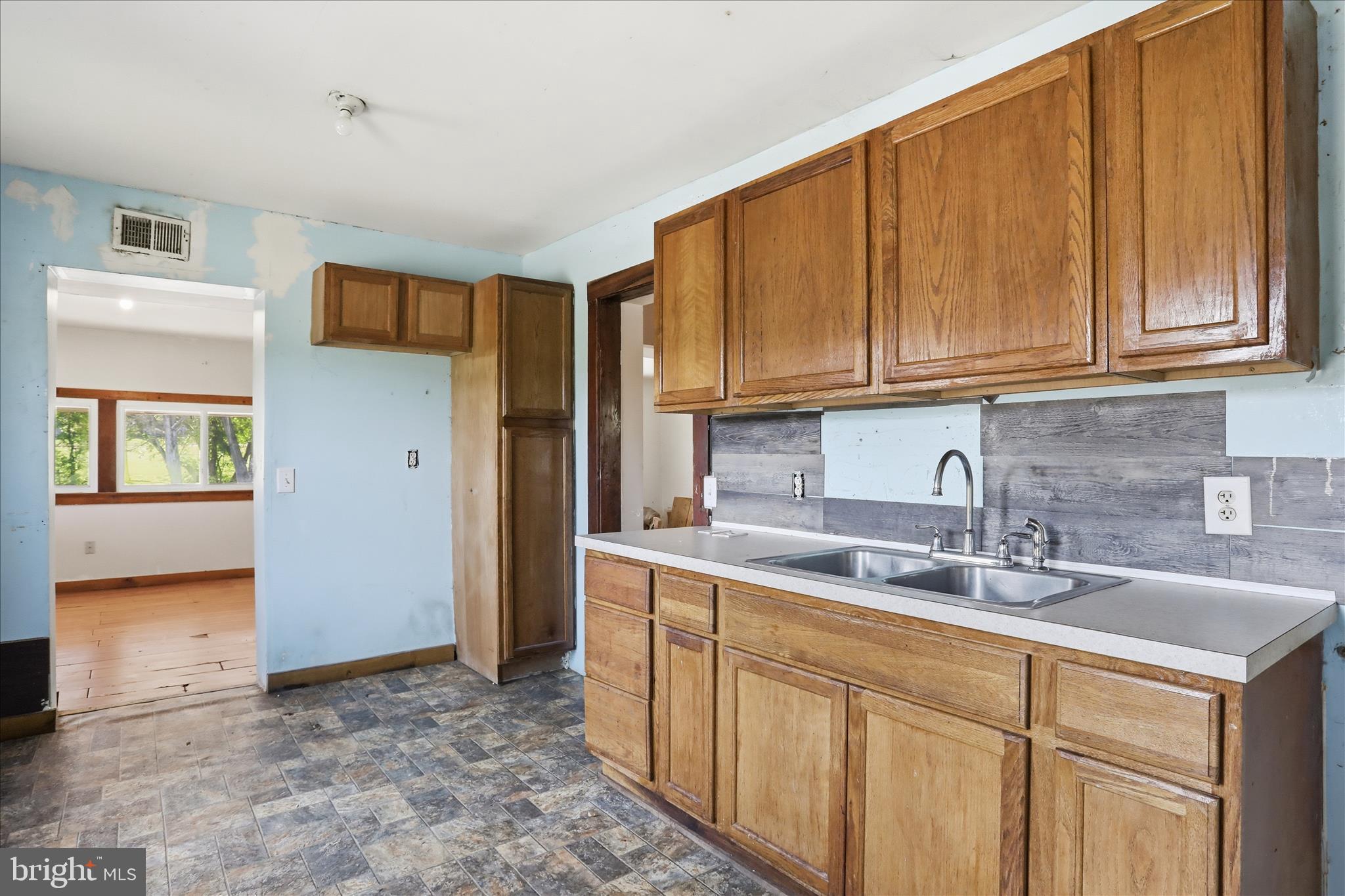 MADISON - Residential