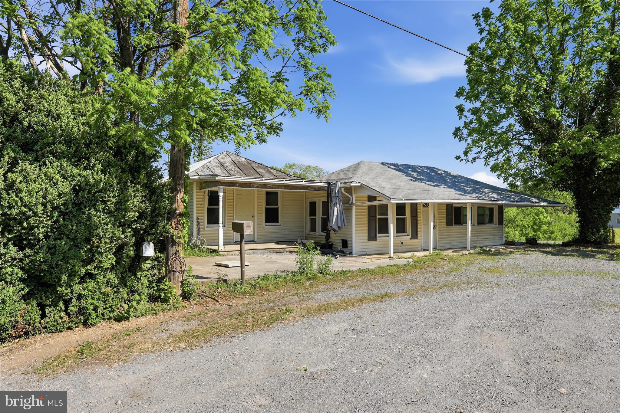 16273 OLD VALLEY PIKE