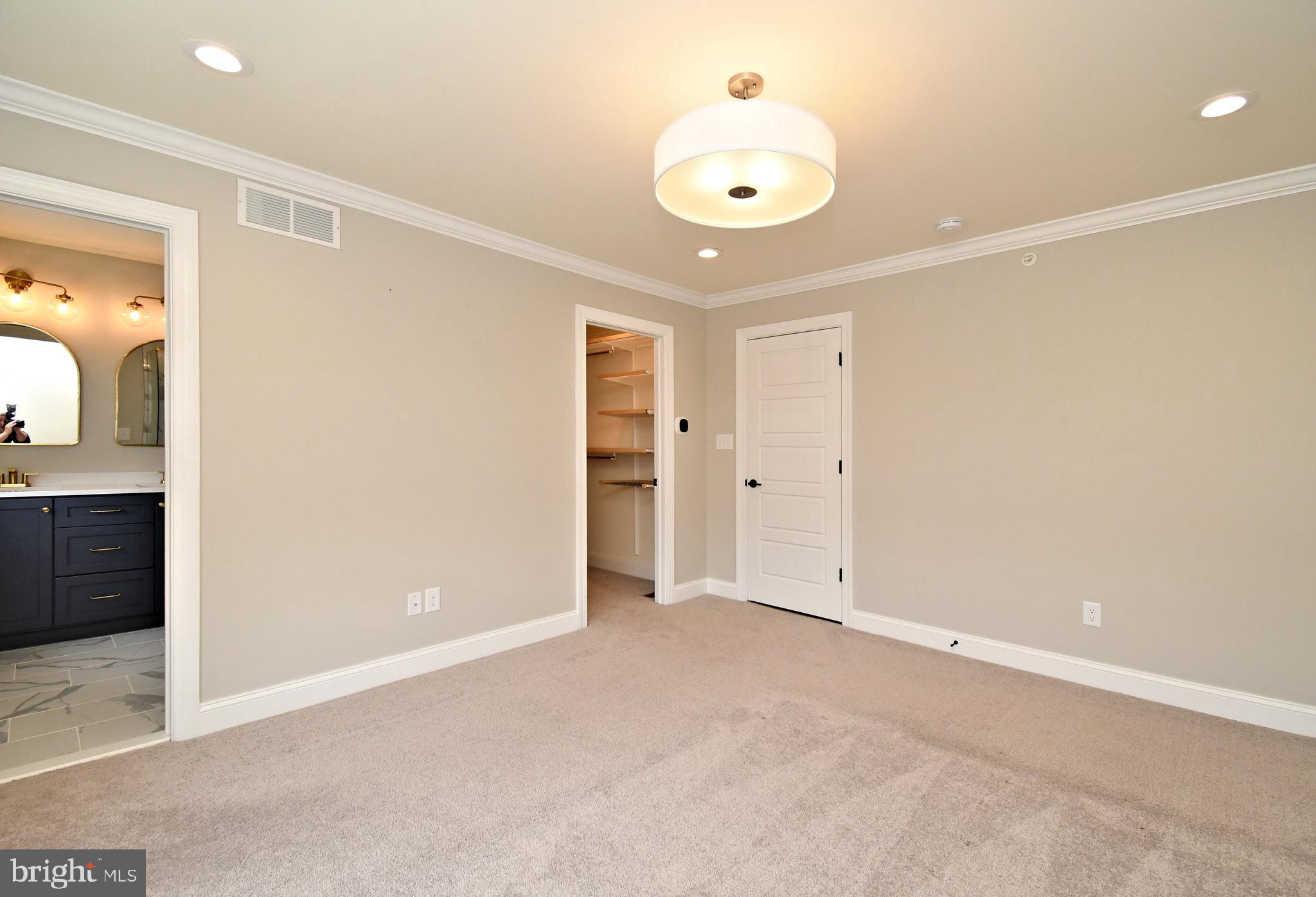 RESERVE AT CHALFONT - Residential Lease