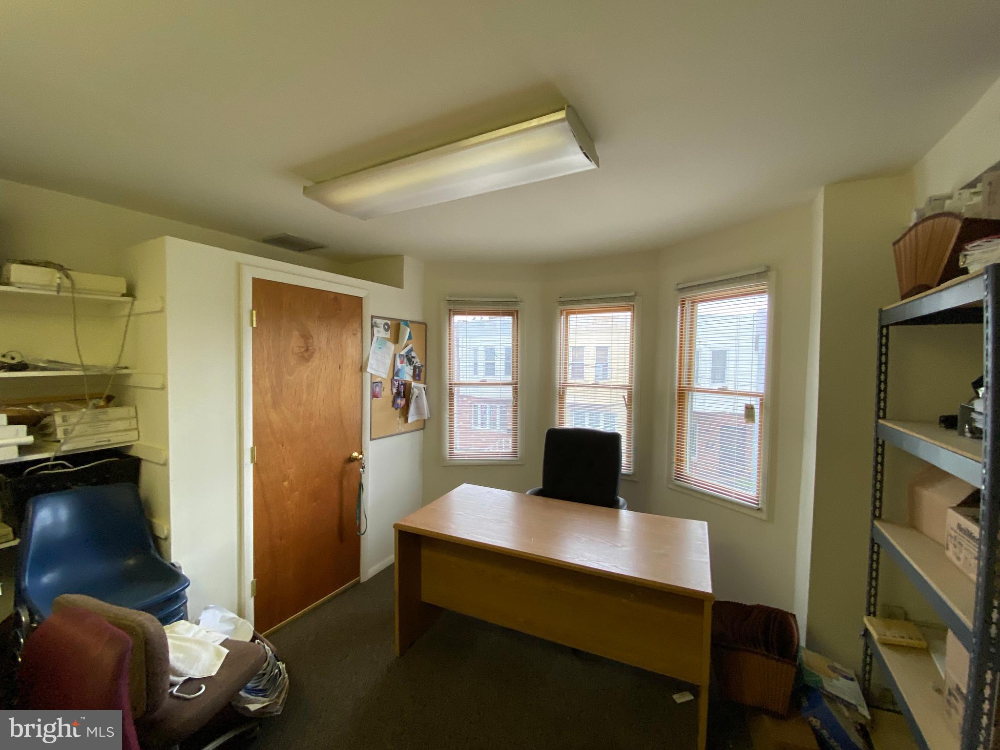 PHILADELPHIA (SOUTH) - Commercial Sale