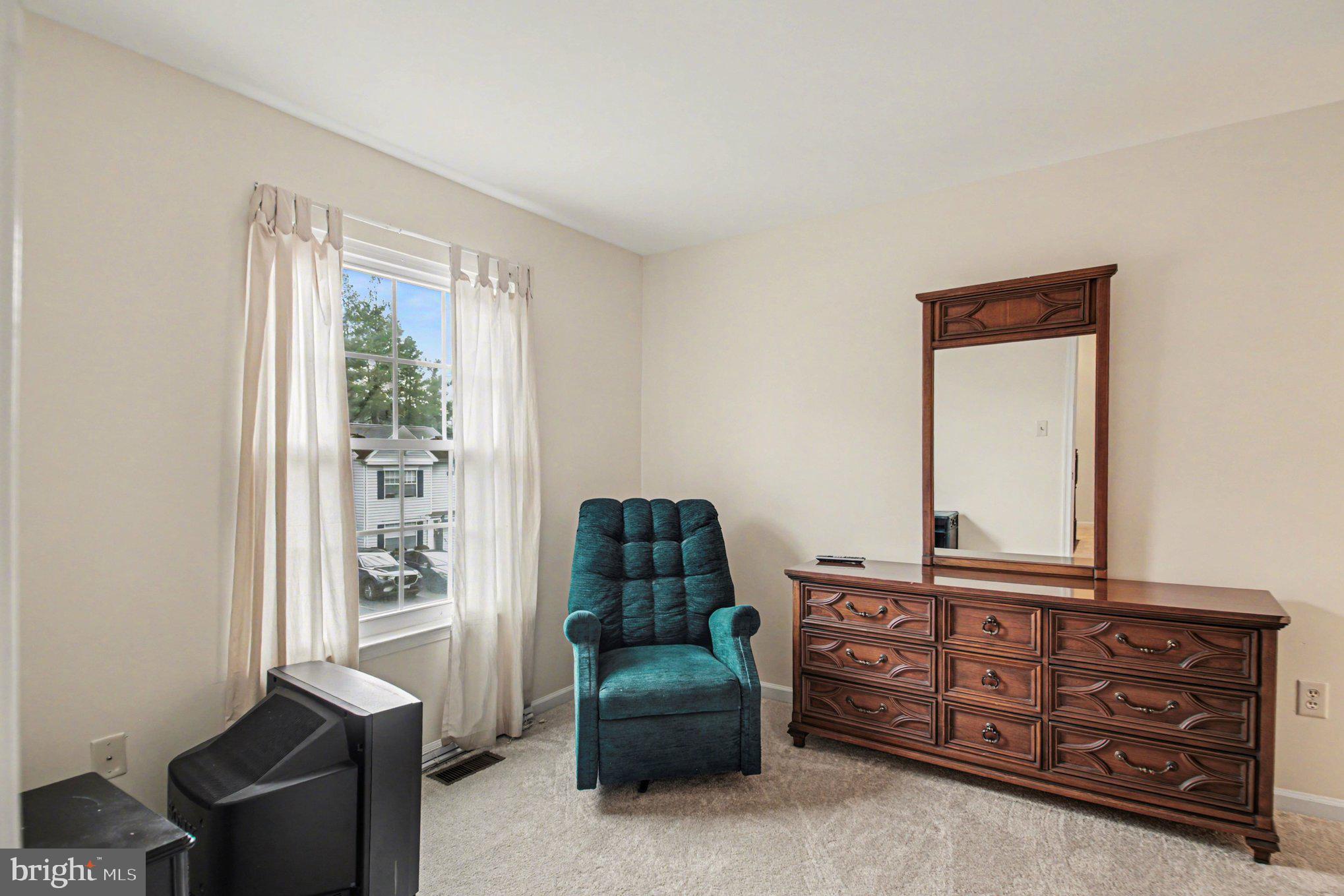 POTOMAC HILLS - Residential