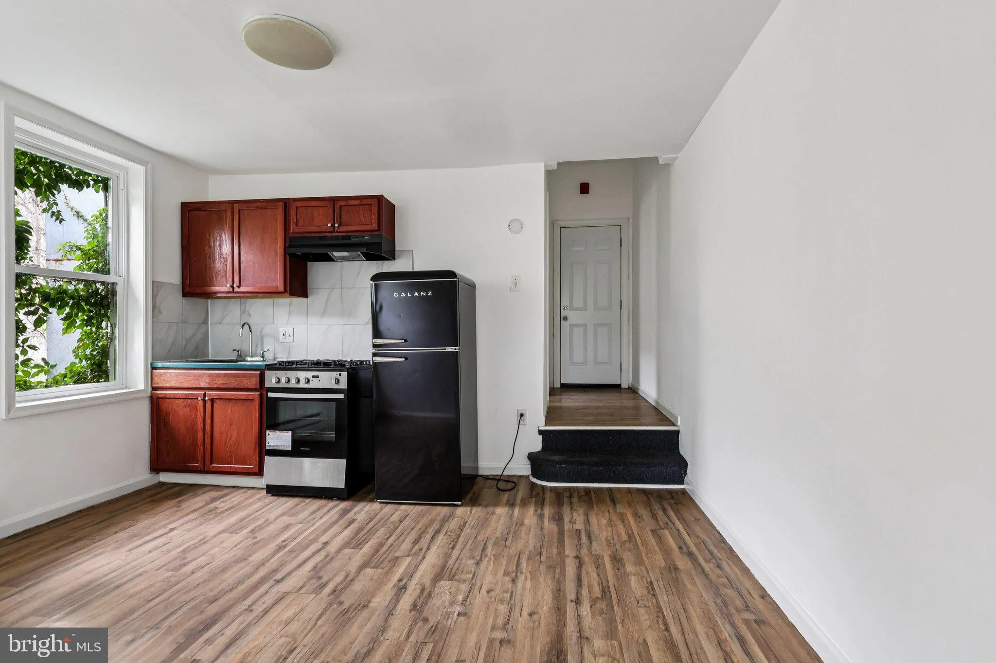 Philadelphia, Pennsylvania 19121, United States, 5 Bedrooms Bedrooms, ,Residential,Active,184568