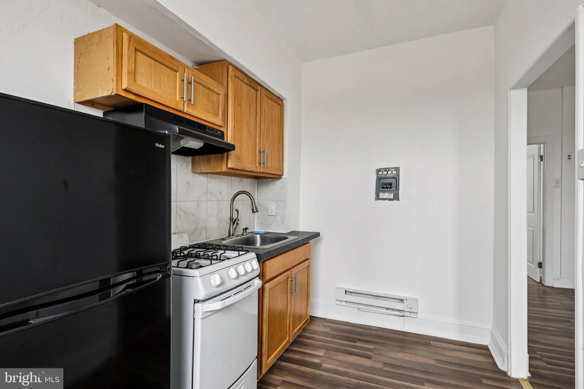 Philadelphia, Pennsylvania 19121, United States, 5 Bedrooms Bedrooms, ,Residential,Active,184568