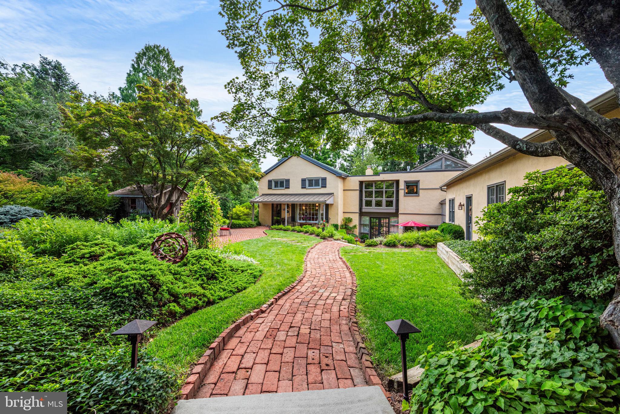 41 S FORGE MANOR DRIVE