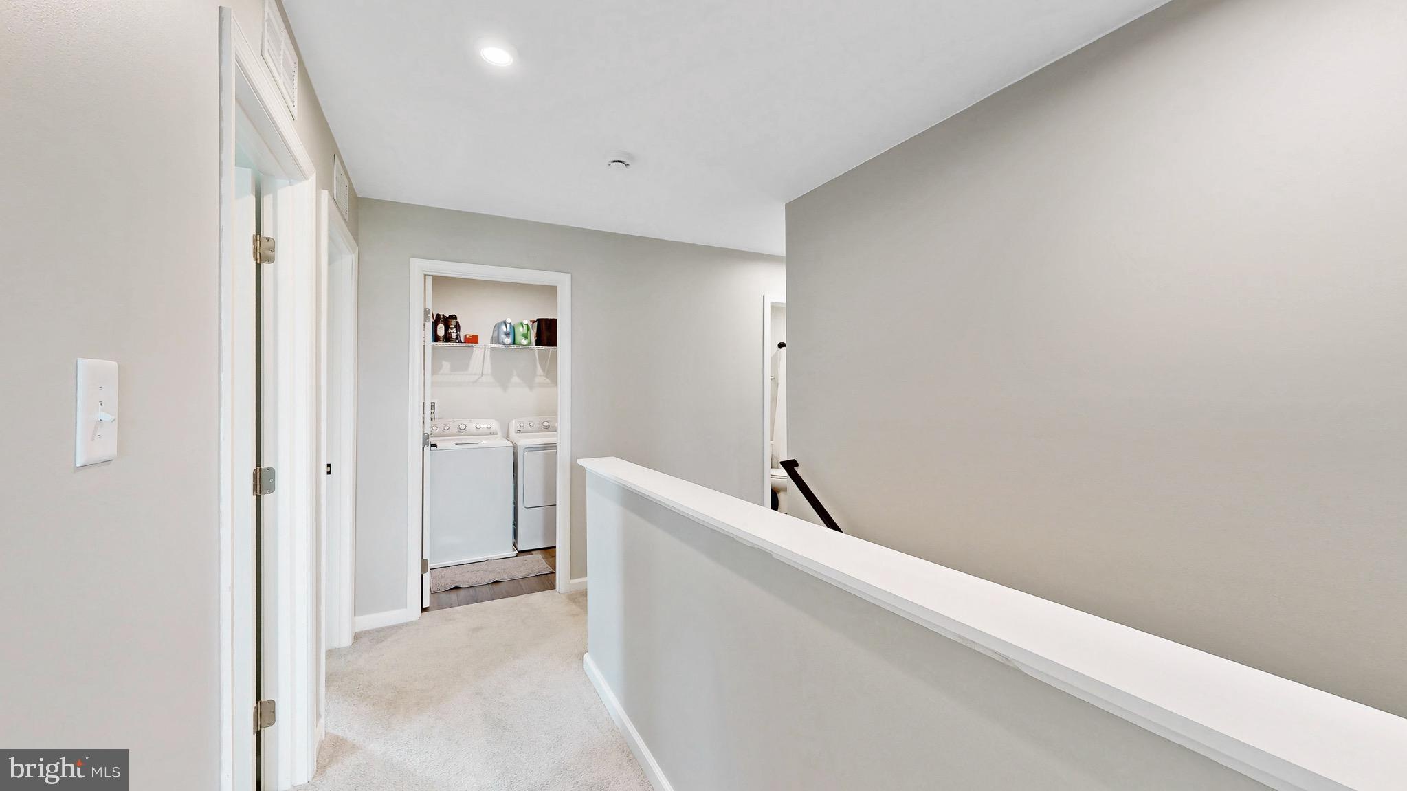 STONINGTON - Residential