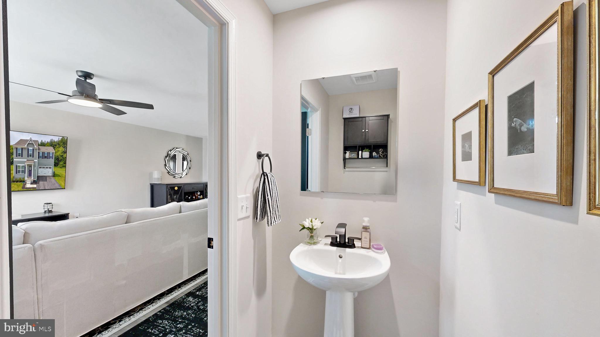 STONINGTON - Residential