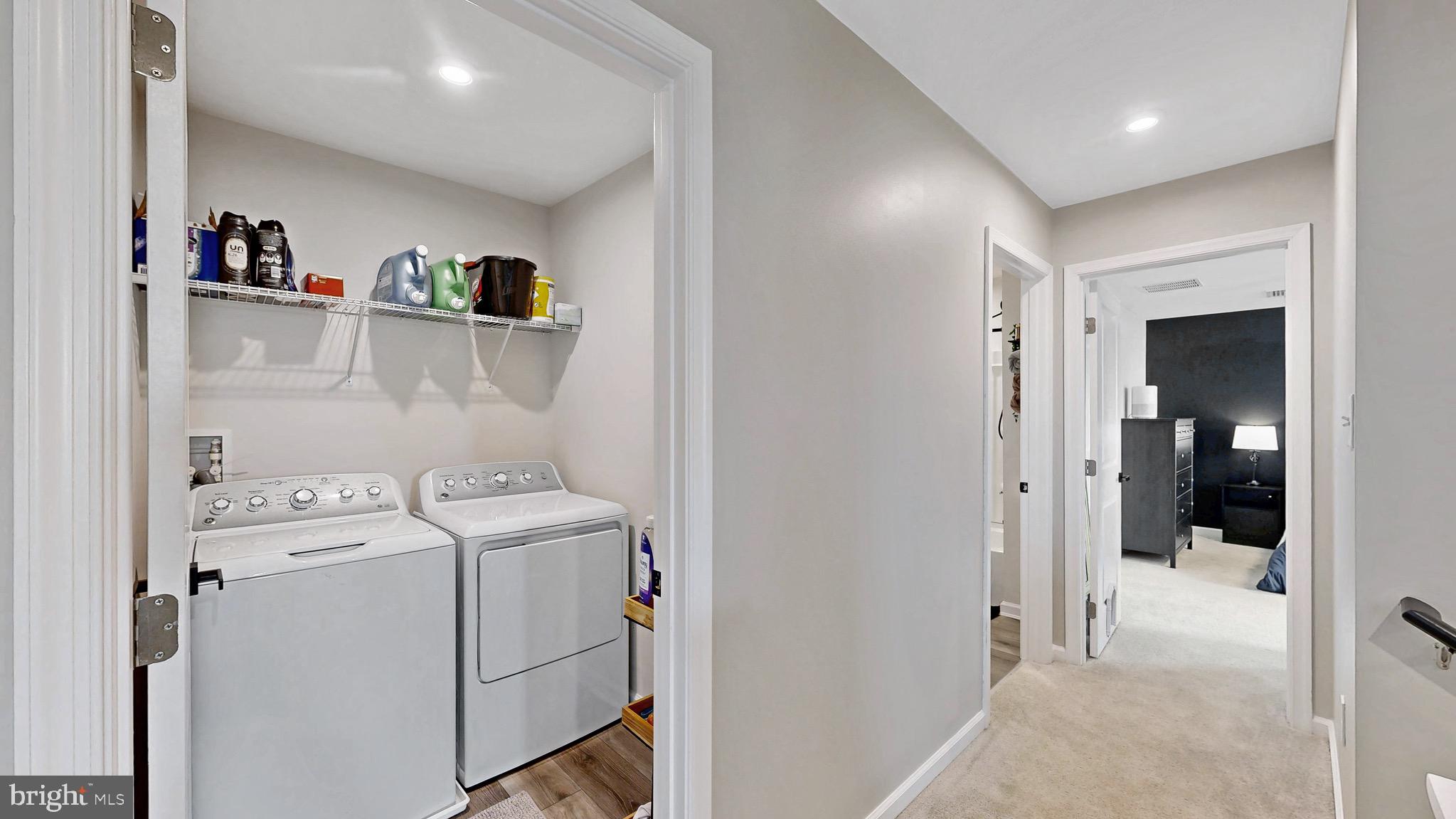 STONINGTON - Residential