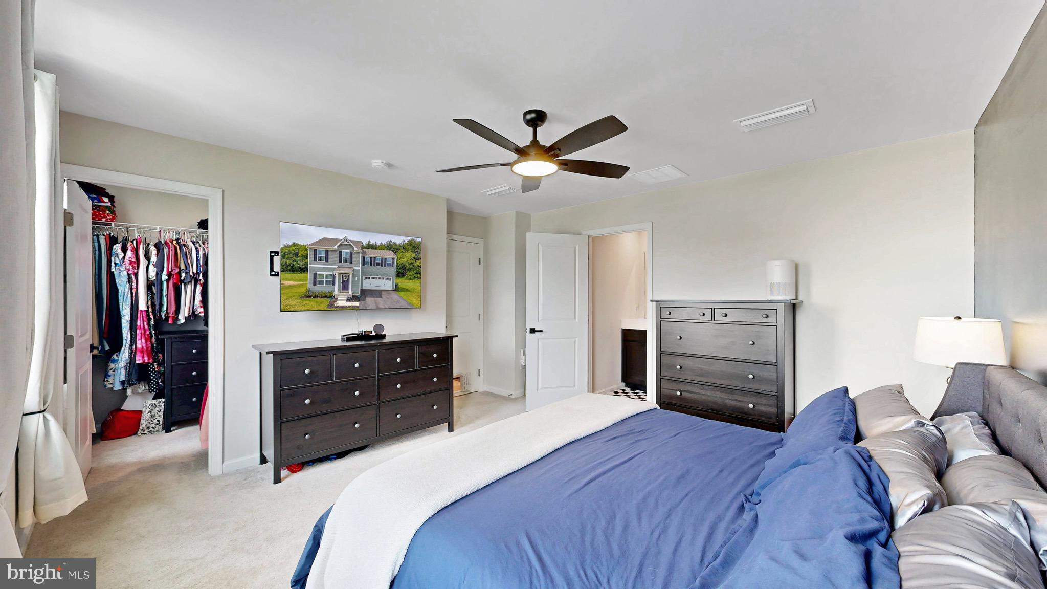 STONINGTON - Residential