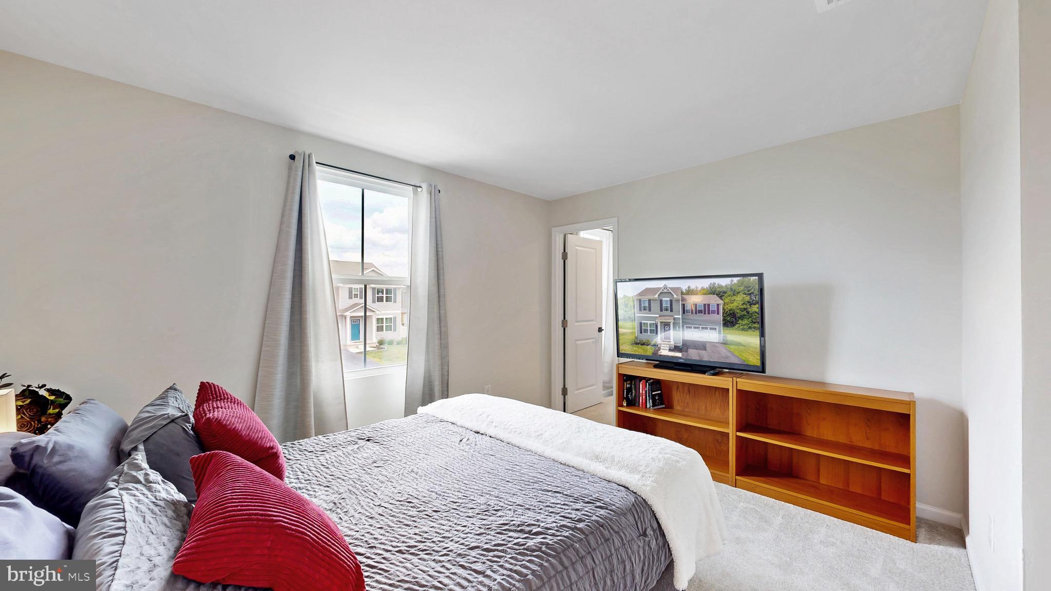 STONINGTON - Residential